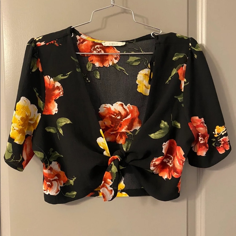 Crop top